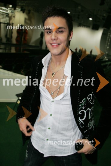 Martin Perovič, pevecEMA 2007, 1. polfinalni večer