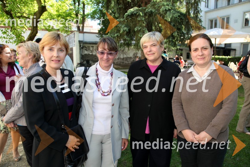 Irena Porekar Kacafura, Pokrajinski muzej Maribor; Vesna Zakeršnik, odvetnica;&nbsp;Mira Grašič, muzejska svetovalka;&nbsp;mag. Irena Mavrič Žižek, muzejska svetovalkaPrevzeli smo muzej, projekt v Muzeju narodne osvoboditve Maribor