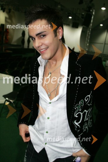 Martin Perovič, pevecEMA 2007, 1. polfinalni večer