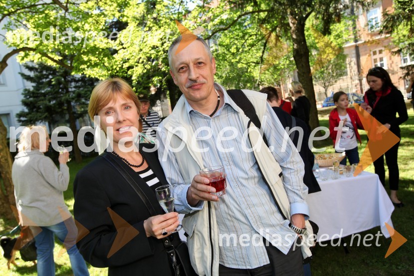Irena Porekar Kacafura, Pokrajinski muzej Maribor;&nbsp;soprog Miha Kacafura, fotografPrevzeli smo muzej, projekt v Muzeju narodne osvoboditve Maribor