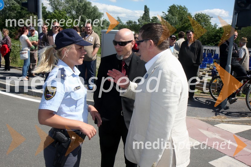 ...;&nbsp;Bartolo Lampret, svetovalec župana MOM za odnose z javnostmi; dr. Andrej Fištravec, župan MOMV sožitju rešujemo življenja, predstavitev reševalnih enot