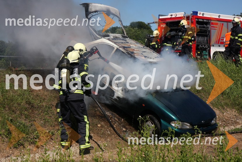Reševalna akcija&nbsp;V sožitju rešujemo življenja, predstavitev reševalnih enot
