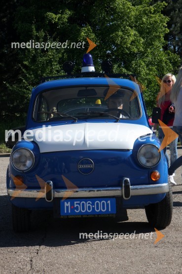 Zastava 750, policijski avto, oldtimerV sožitju rešujemo življenja, predstavitev reševalnih enot