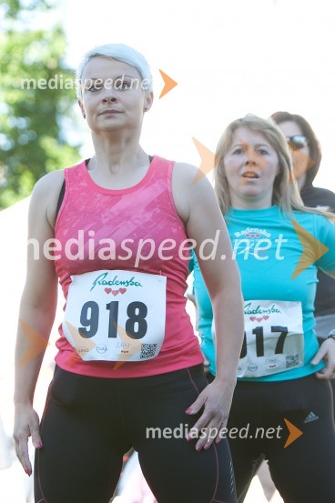Tina Vidovič (918); Tanja Svečko (917)33. Maraton treh src, utrinki
