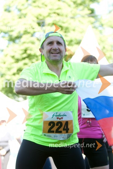 František Horvath (224)33. Maraton treh src, utrinki