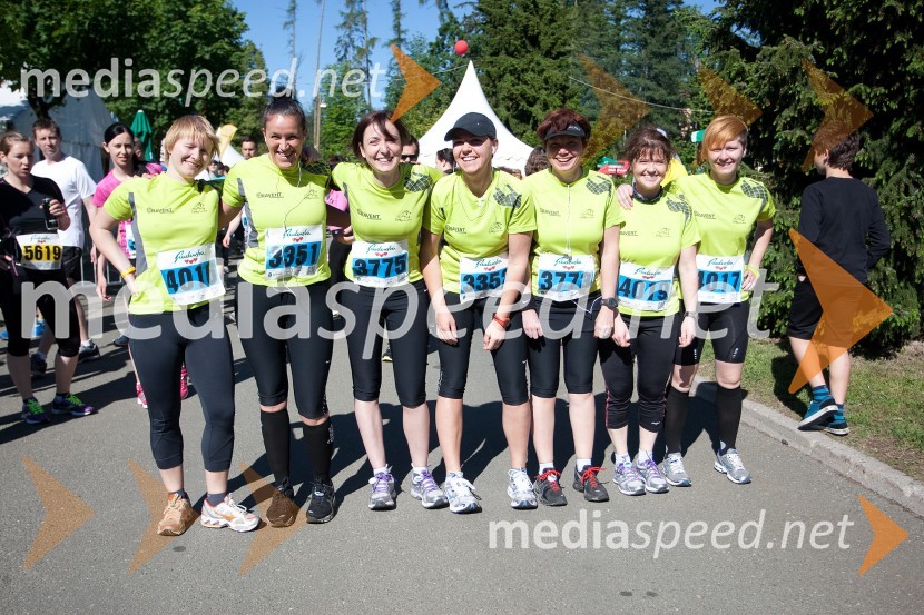 ...; Nataša Kozlevčar (3351); Tea Juratovec (3775); Vesna Burkeljc (3352); Tanja Novšak (3773); Marjana Logaj (4019); ...33. Maraton treh src, utrinki