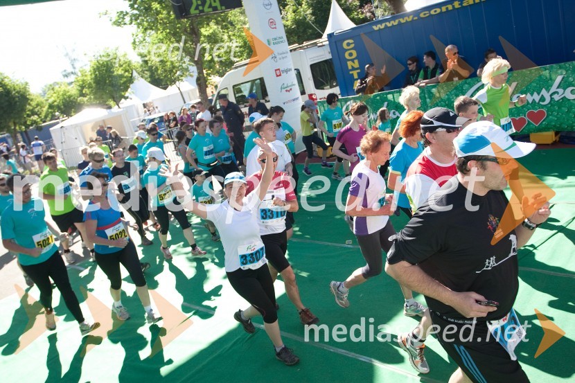 33. Maraton treh src, utrinki