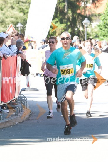 Aljoša Olenik (5087)33. Maraton treh src, tekači