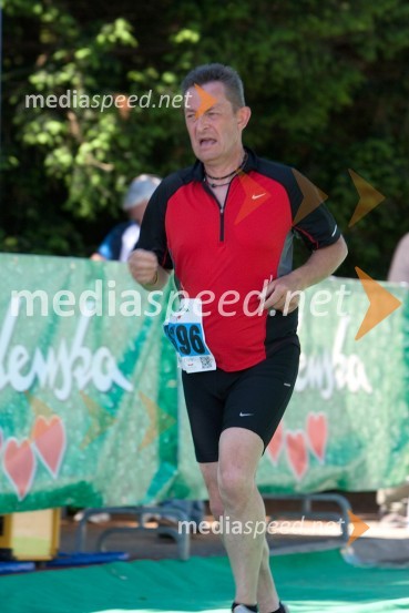 33. Maraton treh src, tekači