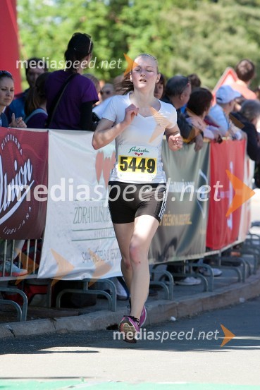 Špela Markovič (5449)33. Maraton treh src, tekači