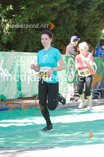 Hana Hunjet (5046)33. Maraton treh src, tekači