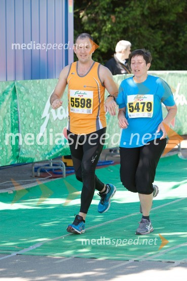 Matjaž Bohinc (5598); Nada Oblak (5479)33. Maraton treh src, tekači