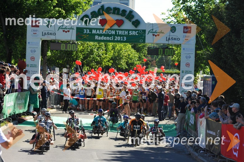33. Maraton treh src, tekači