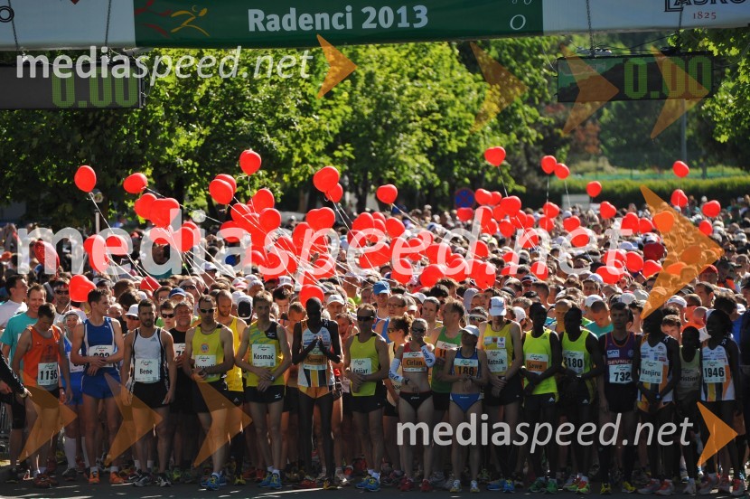 33. Maraton treh src, tekači