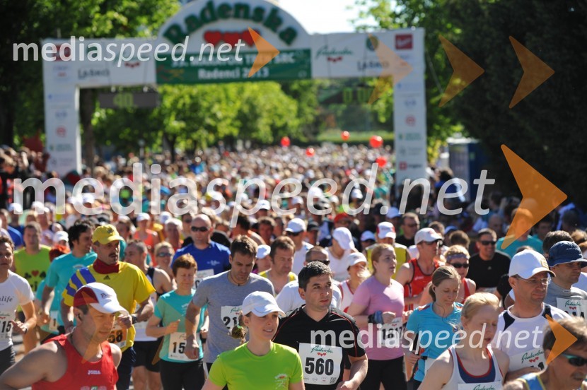 33. Maraton treh src, tekači