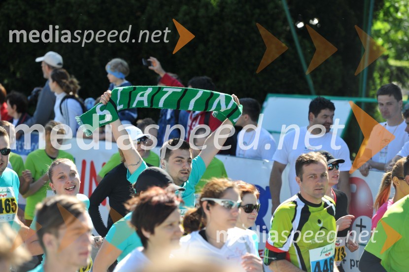 33. Maraton treh src, tekači