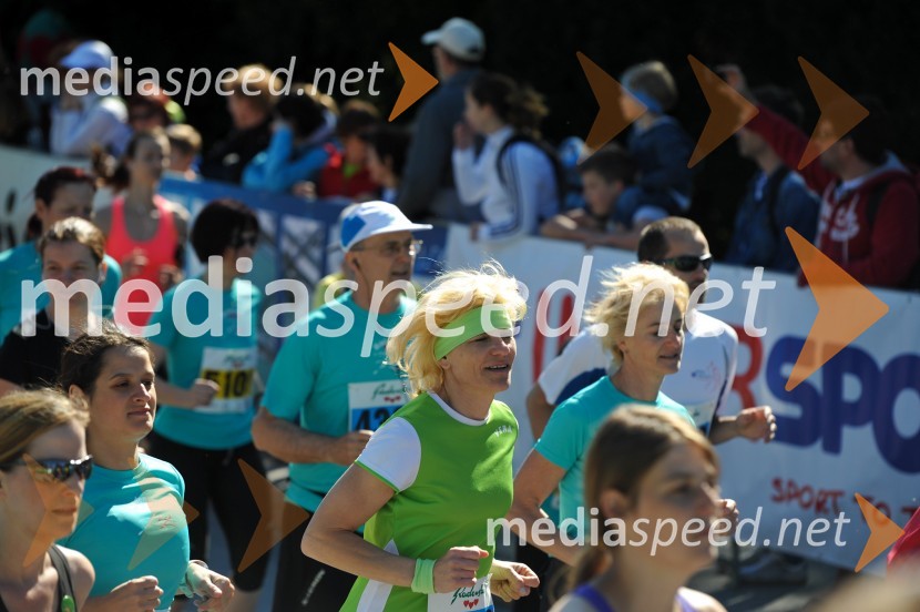 33. Maraton treh src, tekači