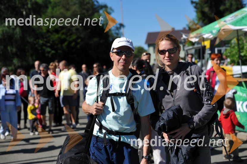 33. Maraton treh src, tekači