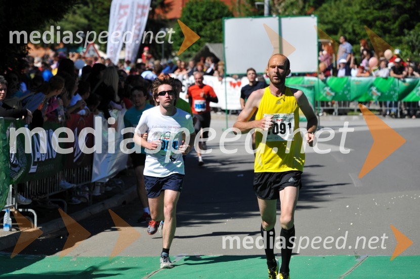 33. Maraton treh src, tekači