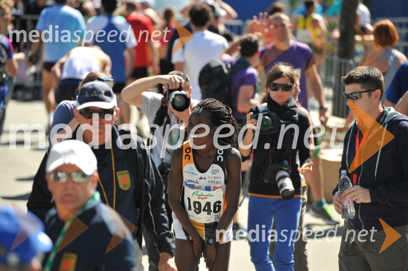 33. Maraton treh src, tekači