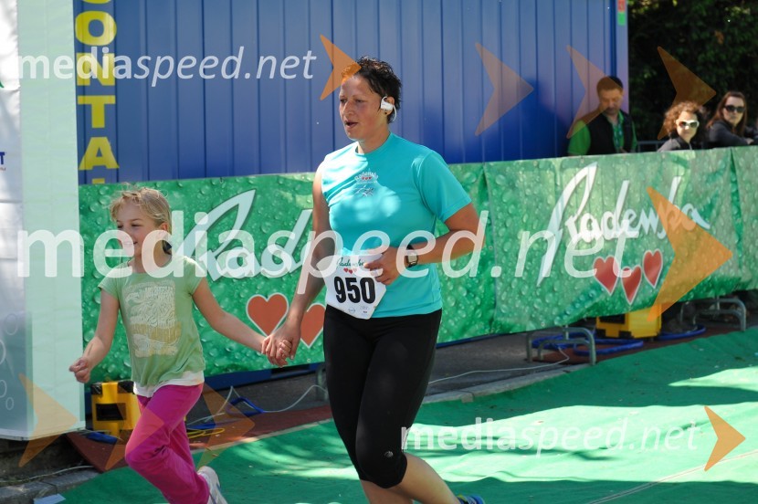 33. Maraton treh src, tekači