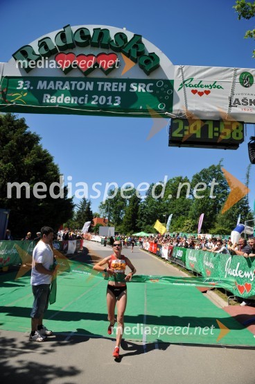 33. Maraton treh src, tekači