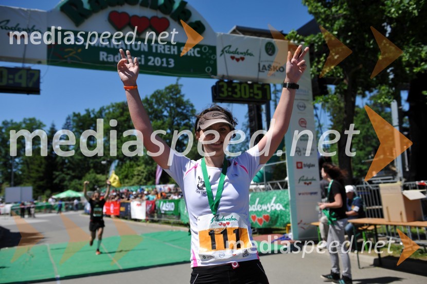 33. Maraton treh src, tekači