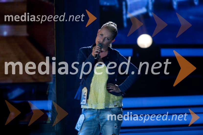 Julija BenetSlovenija ima talent, 3. polfinalna oddaja