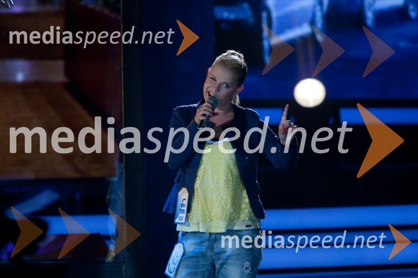 Julija BenetSlovenija ima talent, 3. polfinalna oddaja