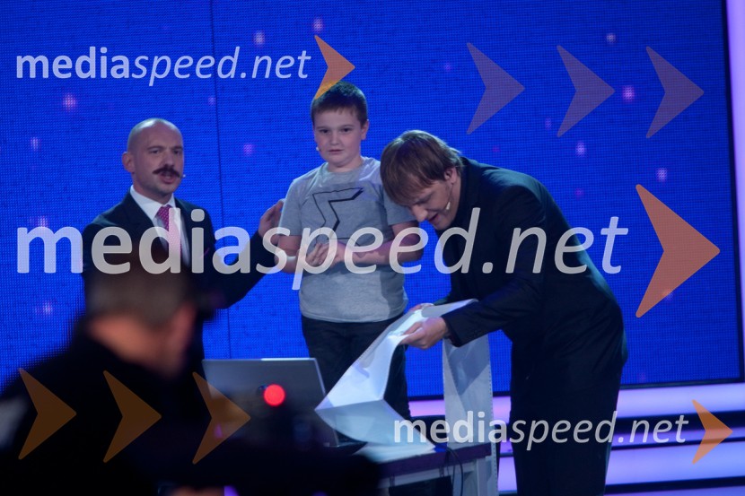 Jože Robežnik, voditelj; Rene Žižek; Matej Puc, voditeljSlovenija ima talent, 3. polfinalna oddaja