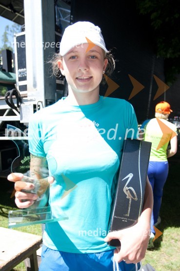 Eva Skaza, zmagovalka tekaškega maratona na 5,5 km33. Maraton treh src, utrinki