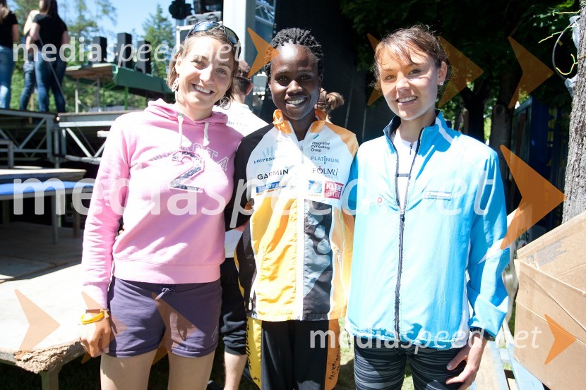 ...; Jemutai Kiplimo Joyce, zmagovalka tekaškega maratona na 21 km; ...33. Maraton treh src, utrinki