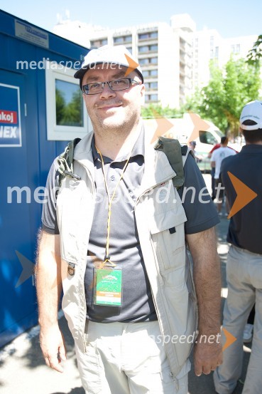 33. Maraton treh src, utrinki