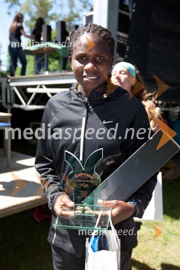 Christina Chepkemei, 3. mesto tekaškega maratona na 21 km33. Maraton treh src, utrinki