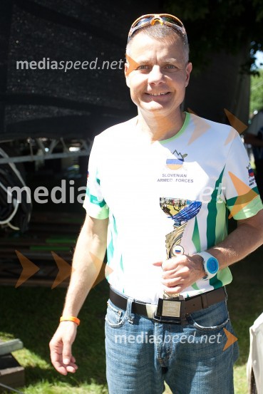 33. Maraton treh src, utrinki