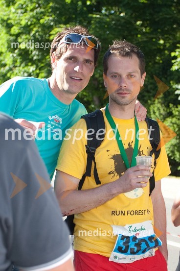 ...; Forest Gamp (3372)33. Maraton treh src, utrinki