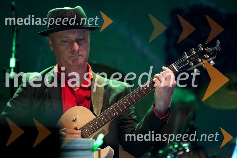 33. Maraton treh src, utrinki