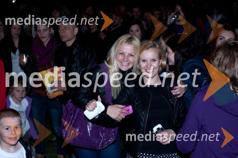 Obiskovalki33. Maraton treh src, utrinki