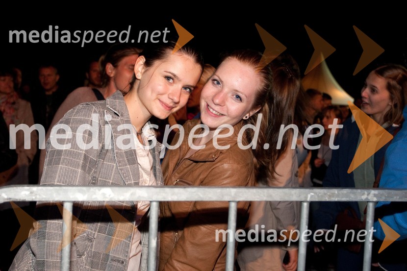 Obiskovalki33. Maraton treh src, utrinki