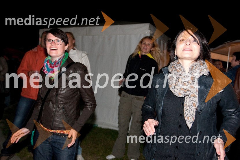 Obiskovalki33. Maraton treh src, utrinki