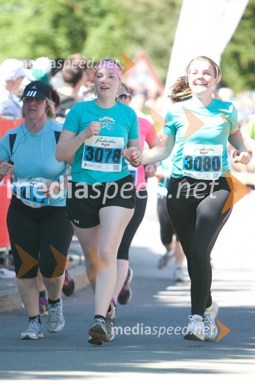 Katarina M (3078); Zala M (3080)33. Maraton treh src, tekači