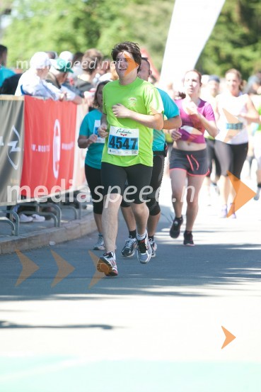 Dejan Bizjak (4547)33. Maraton treh src, tekači