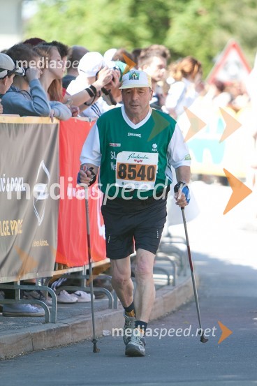33. Maraton treh src, tekači