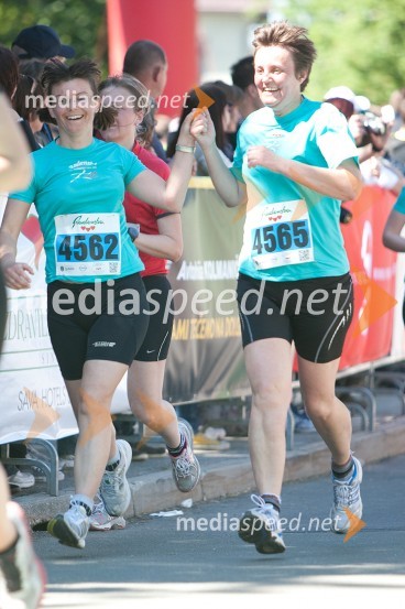 Natalija Paternost (4562); ...33. Maraton treh src, tekači
