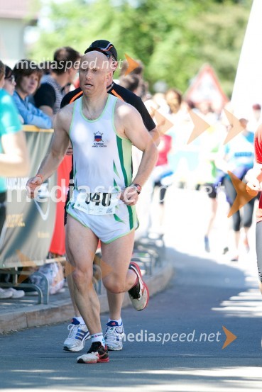 Miran Kolman (840)33. Maraton treh src, tekači