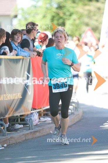 Petra Tratnjek (3946)33. Maraton treh src, tekači