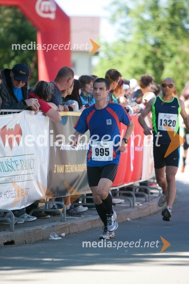 Peter Osojnik (995)33. Maraton treh src, tekači