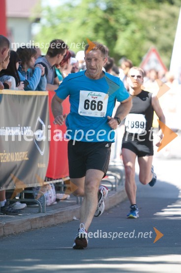 Simon Filipič (666)33. Maraton treh src, tekači