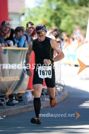 Miran Kokole (1670)33. Maraton treh src, tekači