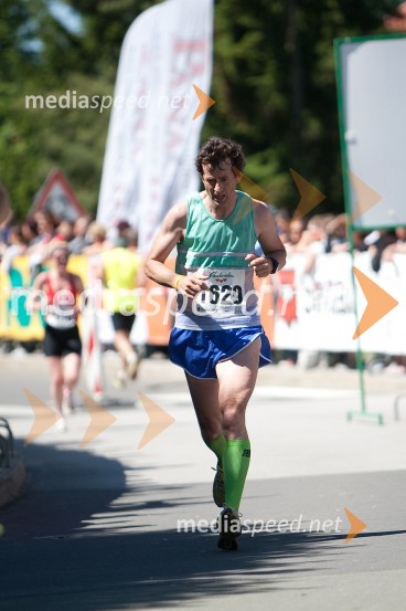 Uroš Cerar (1629)33. Maraton treh src, tekači